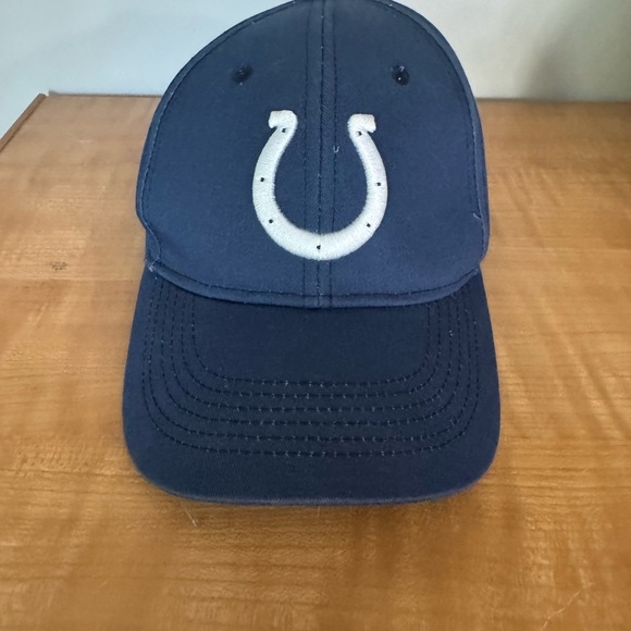 NFL Colts Blue and White Hat - Picture 1 of 6